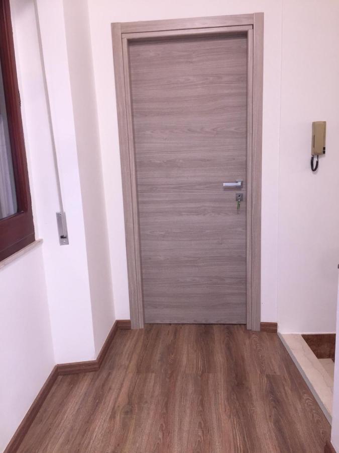 Piazza San Giorgio Hotel Dolianova Exterior foto
