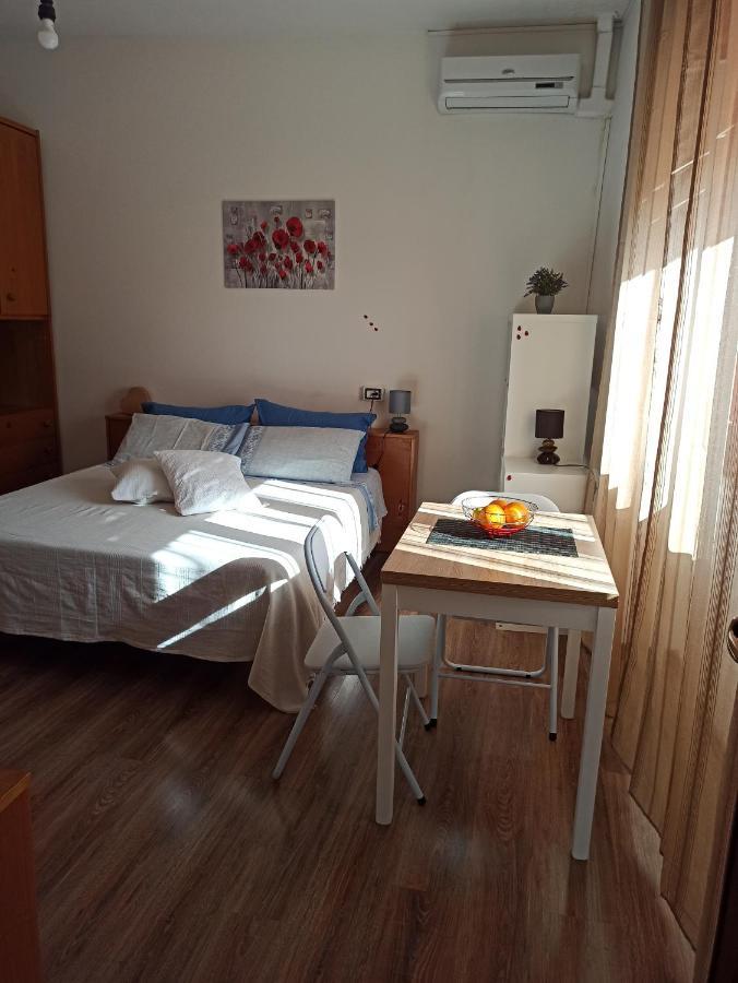 Piazza San Giorgio Hotel Dolianova Exterior foto